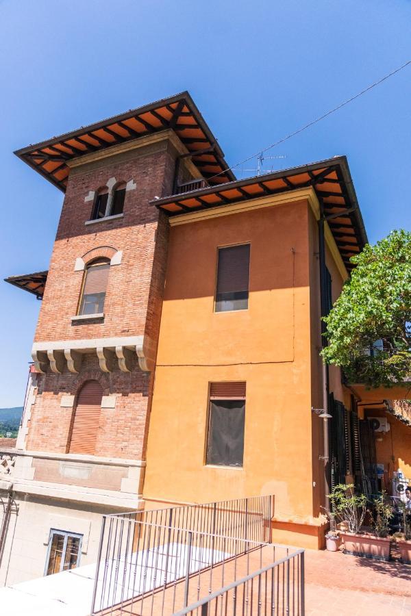 Attico In Villa Storica - Dolcevita Holiday Florencja Zewnętrze zdjęcie